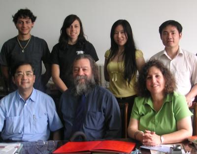 Dovid at Shanghai University in 2006 Dovid at Shanghai University in 2006