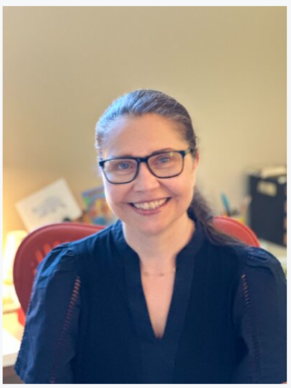 Carmen Taleghani-Nikazm GLL Chair